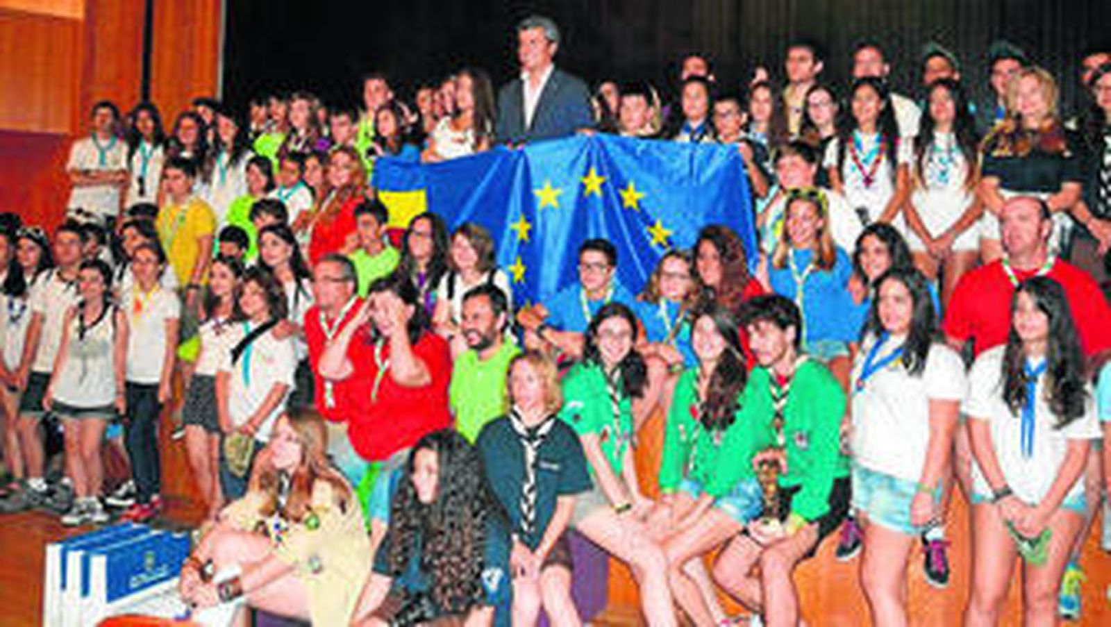 Recepción en el Teatro de Las Cortes.