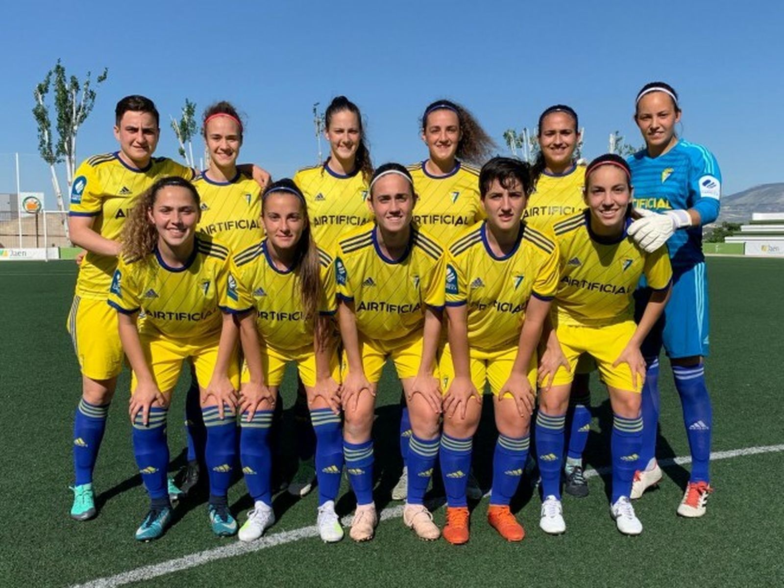 Formación del Cádiz CF femenino.