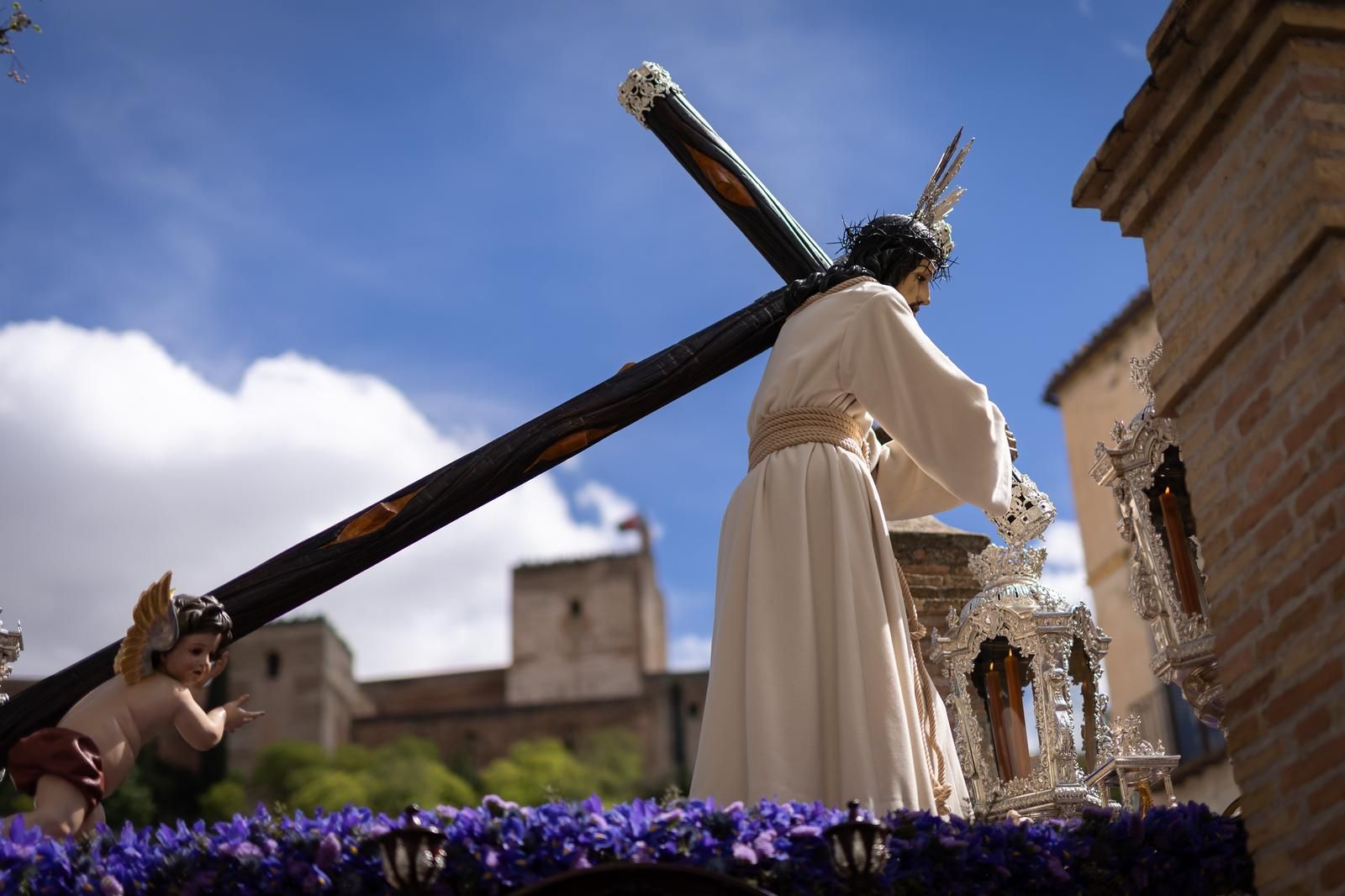 Las mejores imágenes del Jueves Santo en Granada