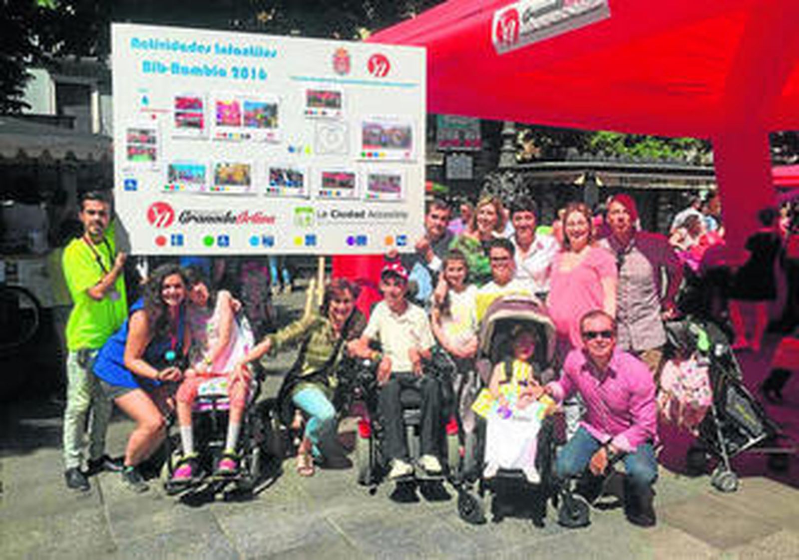 La discapacidad no es impedimento para divertirse en estas fiestas.