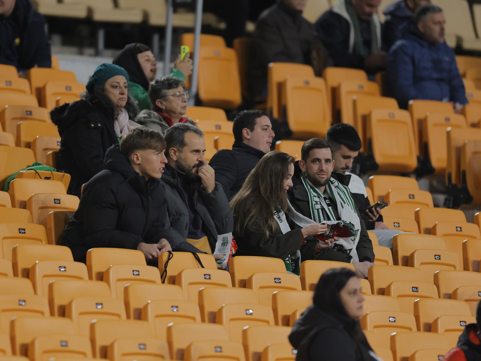 Búscate en las fotos del Betis - Utrecht