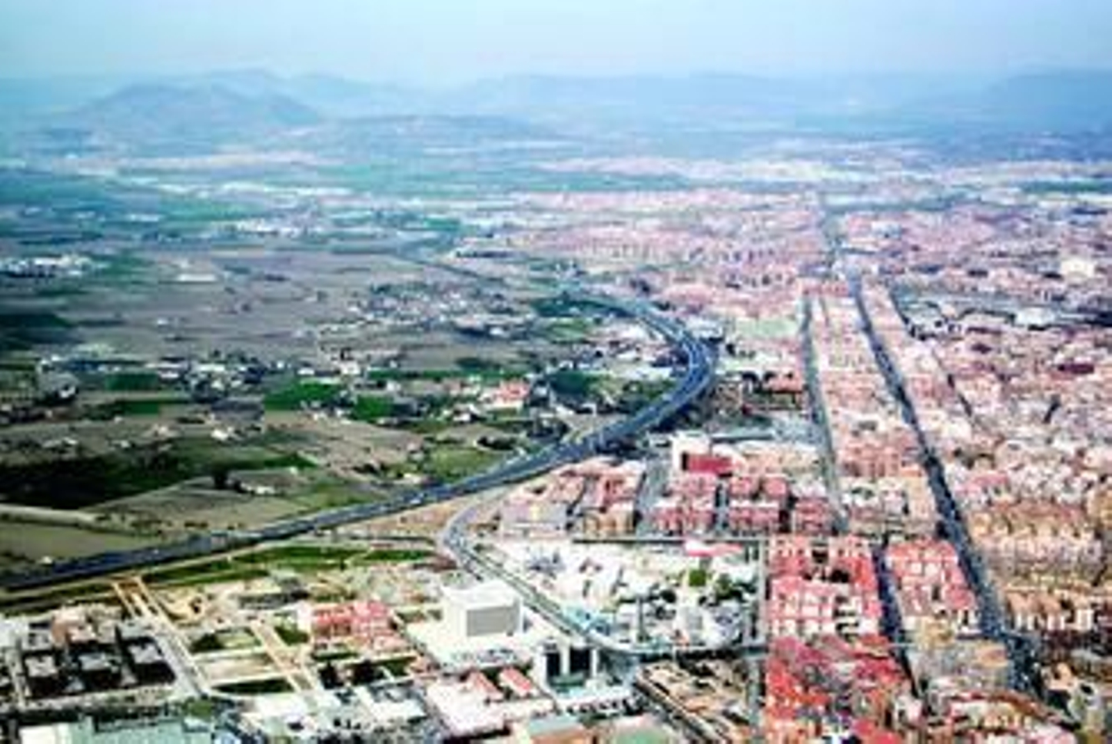 El tramo discurre, además, por Granada y Vegas del Genil.