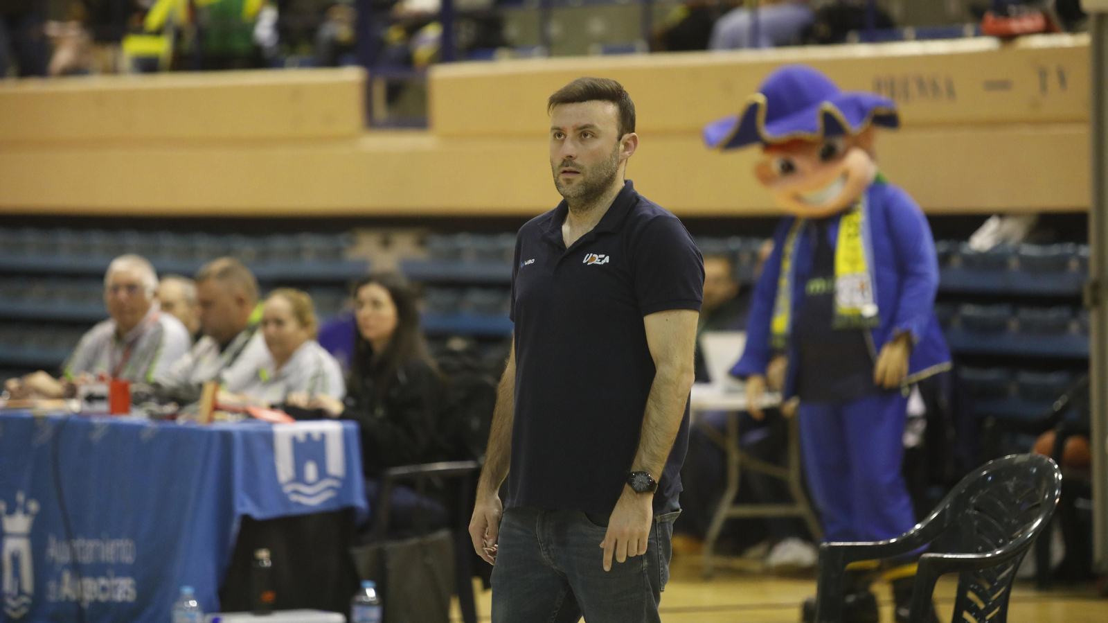 Las fotos del Udea Algeciras - Juventud Alcalá