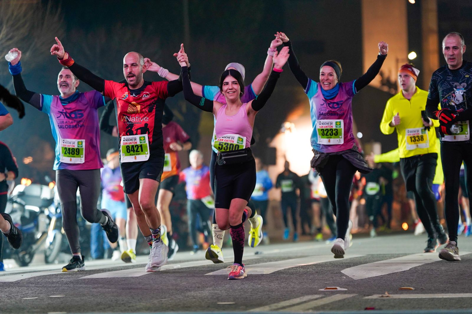 En imágenes: búscate en tu llegada a meta de la Carrera de San Antón 2026 (9)