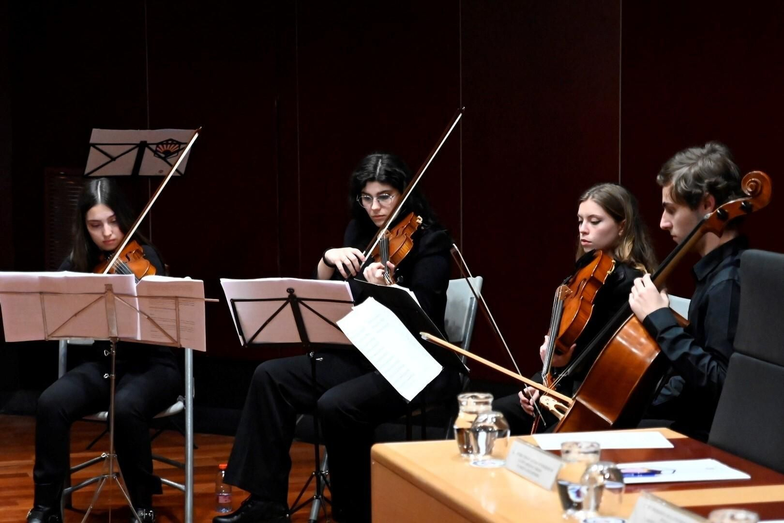 Las fotografías de la investidura de Pilar León-Castro y Rafael Illescas como doctores honoris causa en Córdoba