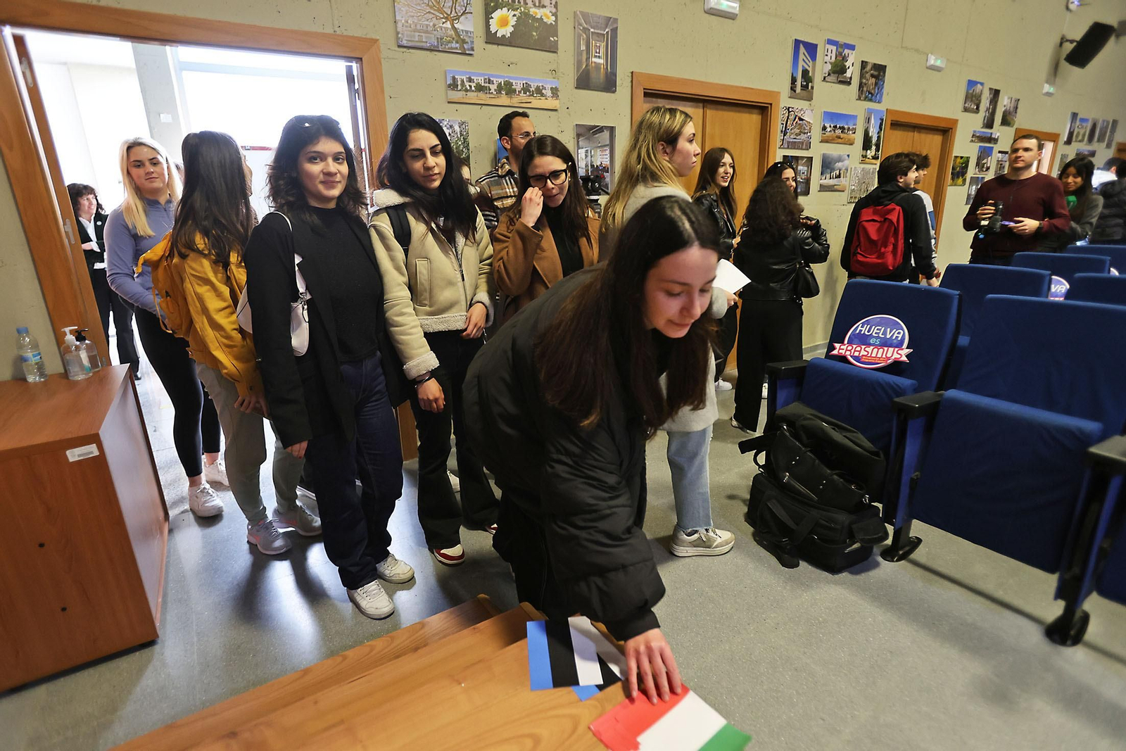 Imágenes de la Welcome Ceremony para dar la bienvenida al alumnado Erasmus que estudiará en la UHU