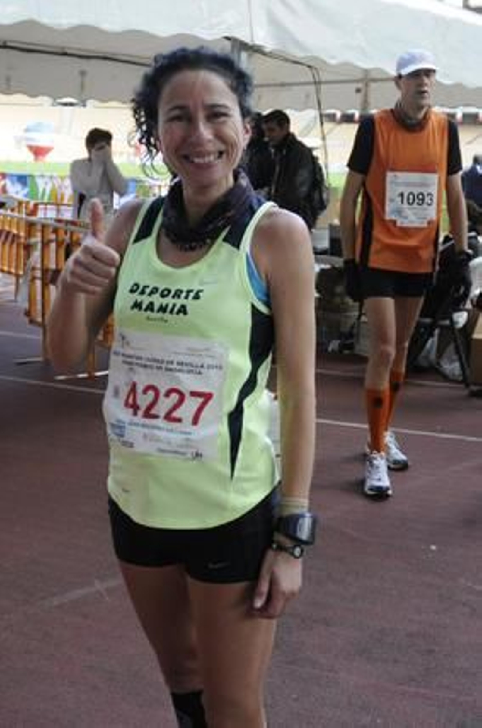 4.161 corredores han participado en el XXVI Maratón Ciudad de Sevilla 2010 Gran Premio de Andalucía, que ha acabado ganando el keniano Phillip Biwot. / Juan Carlos Vázquez