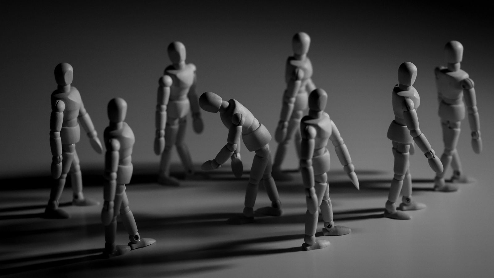 Te convierte en un bicho raro y transitas por la vida ante la indiferencia del resto de los mortales.