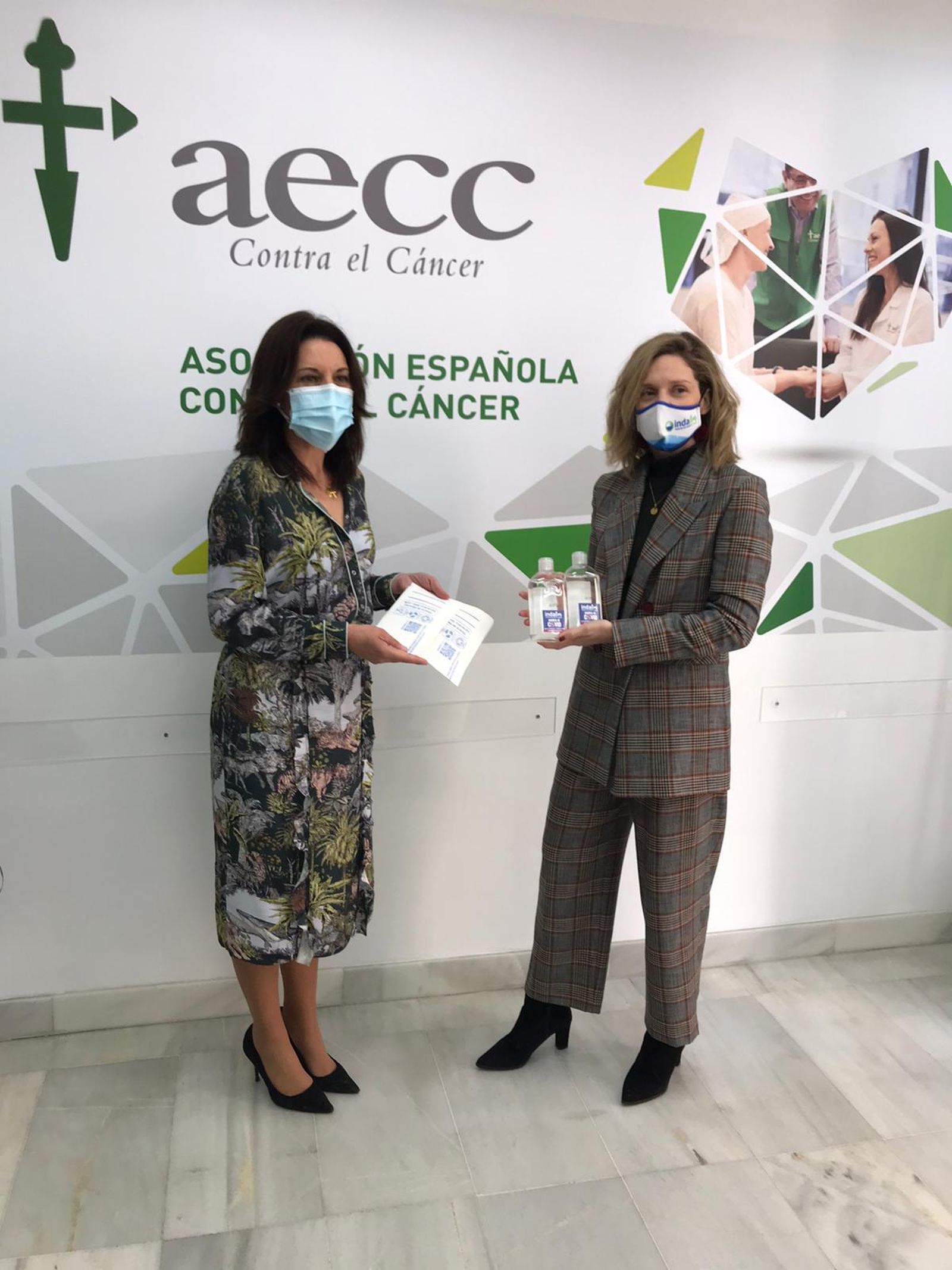 Donación a la AECC.