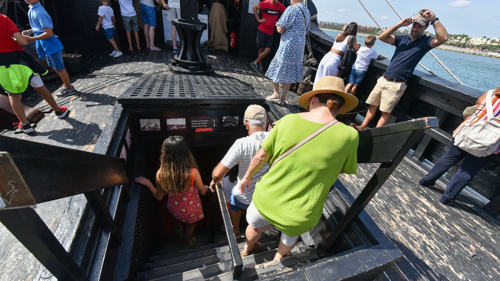 La Nao Victoria en el Puerto de Sotogrande, en imágenes