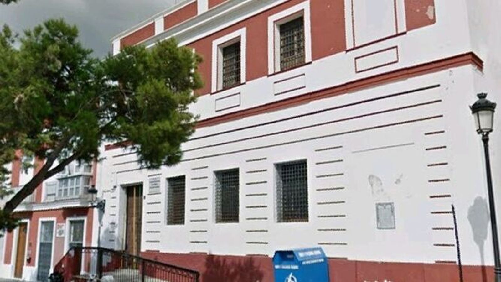 Imagen de archivo del edificio de Sanlúcar donde se produjo el accidente de trabajo mortal.