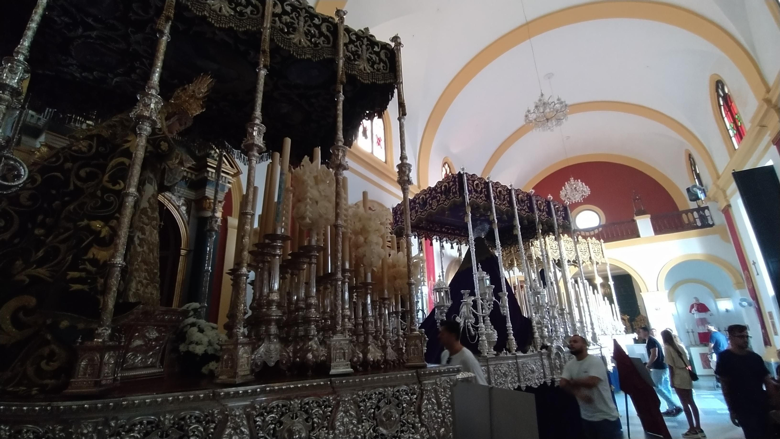 Las vísperas de la Magna Mariana de San Fernando en la iglesia de la Pastora