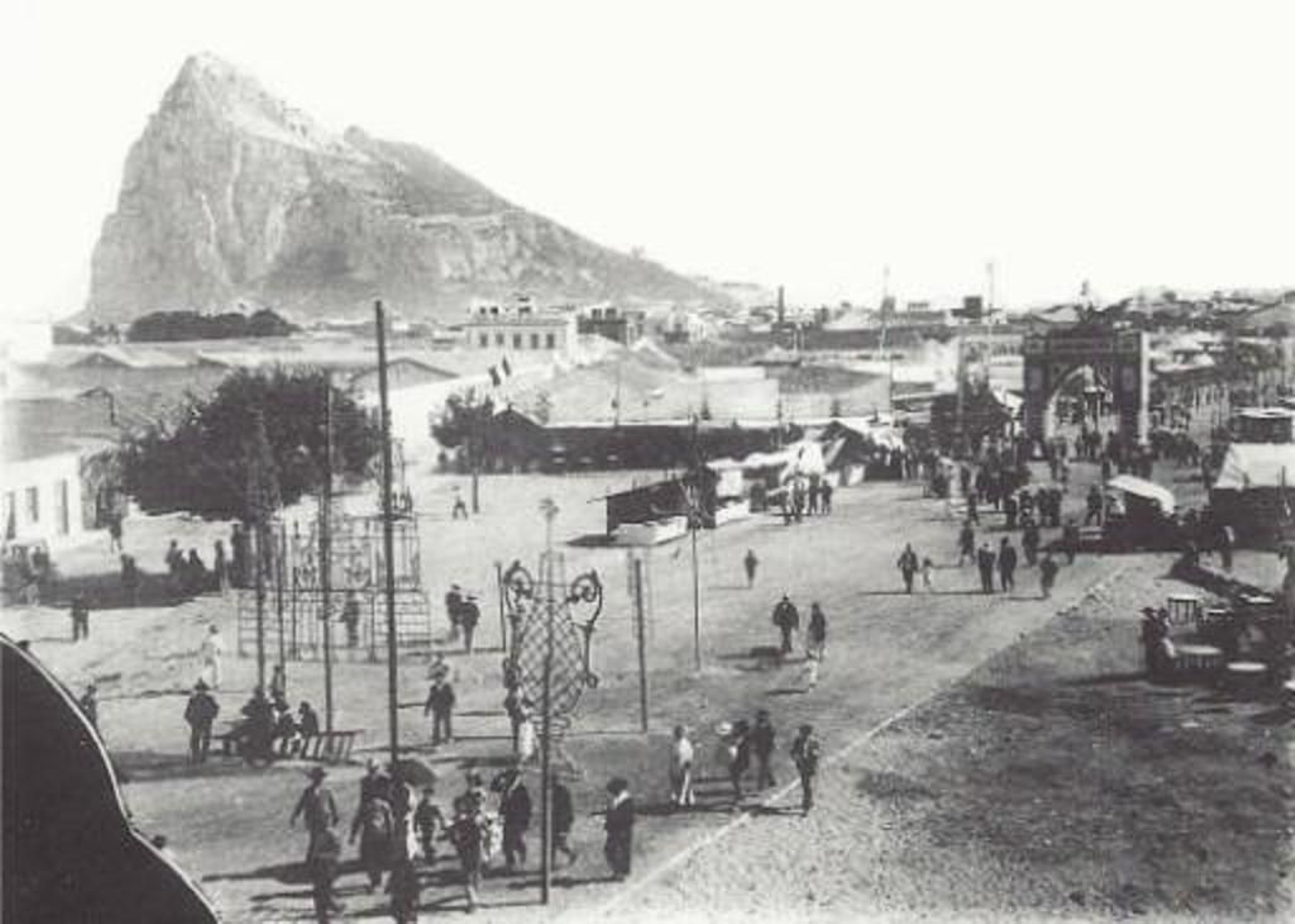 Una imagen de época de La Línea y Gibraltar.