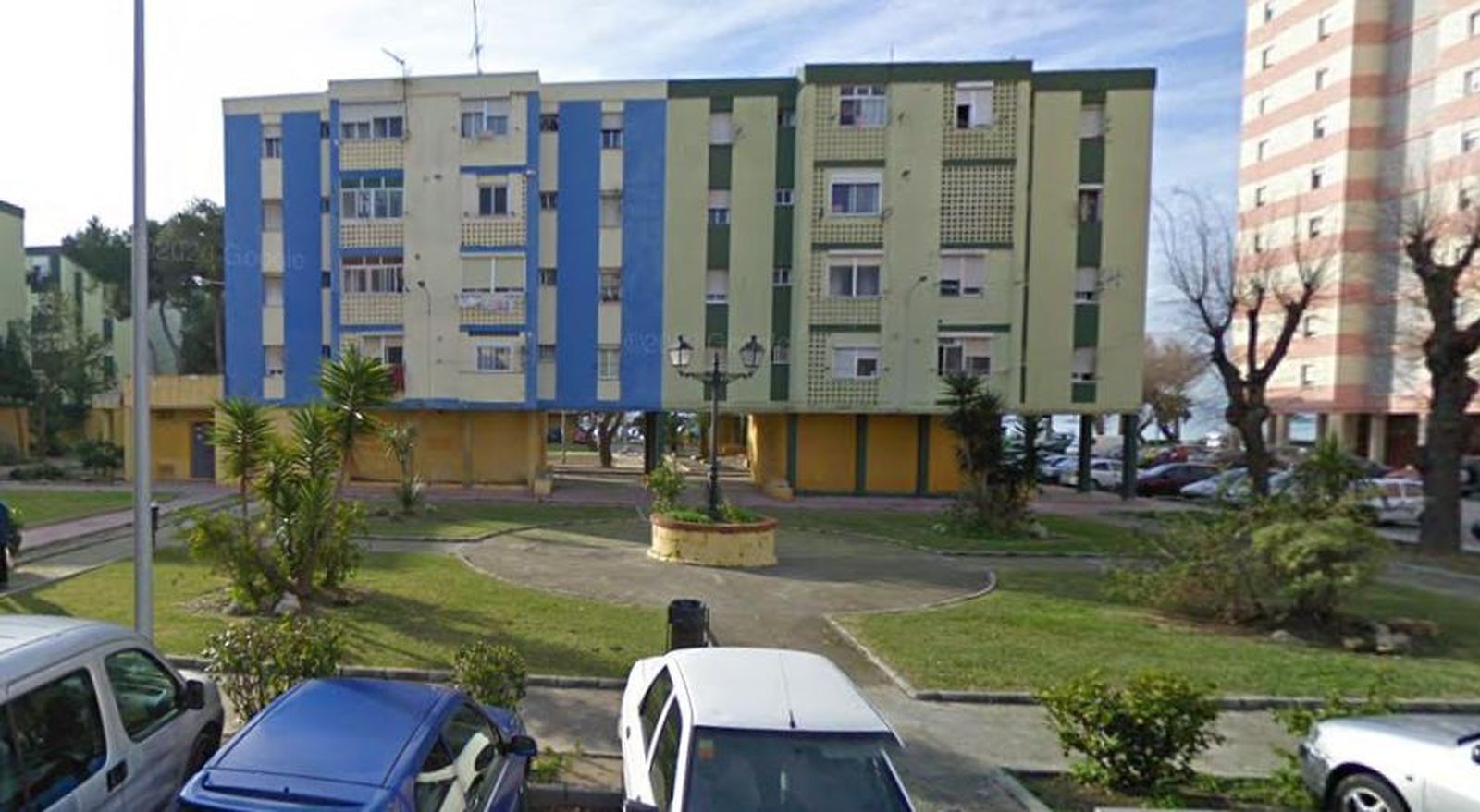 La plaza Del Valle, en La Línea.