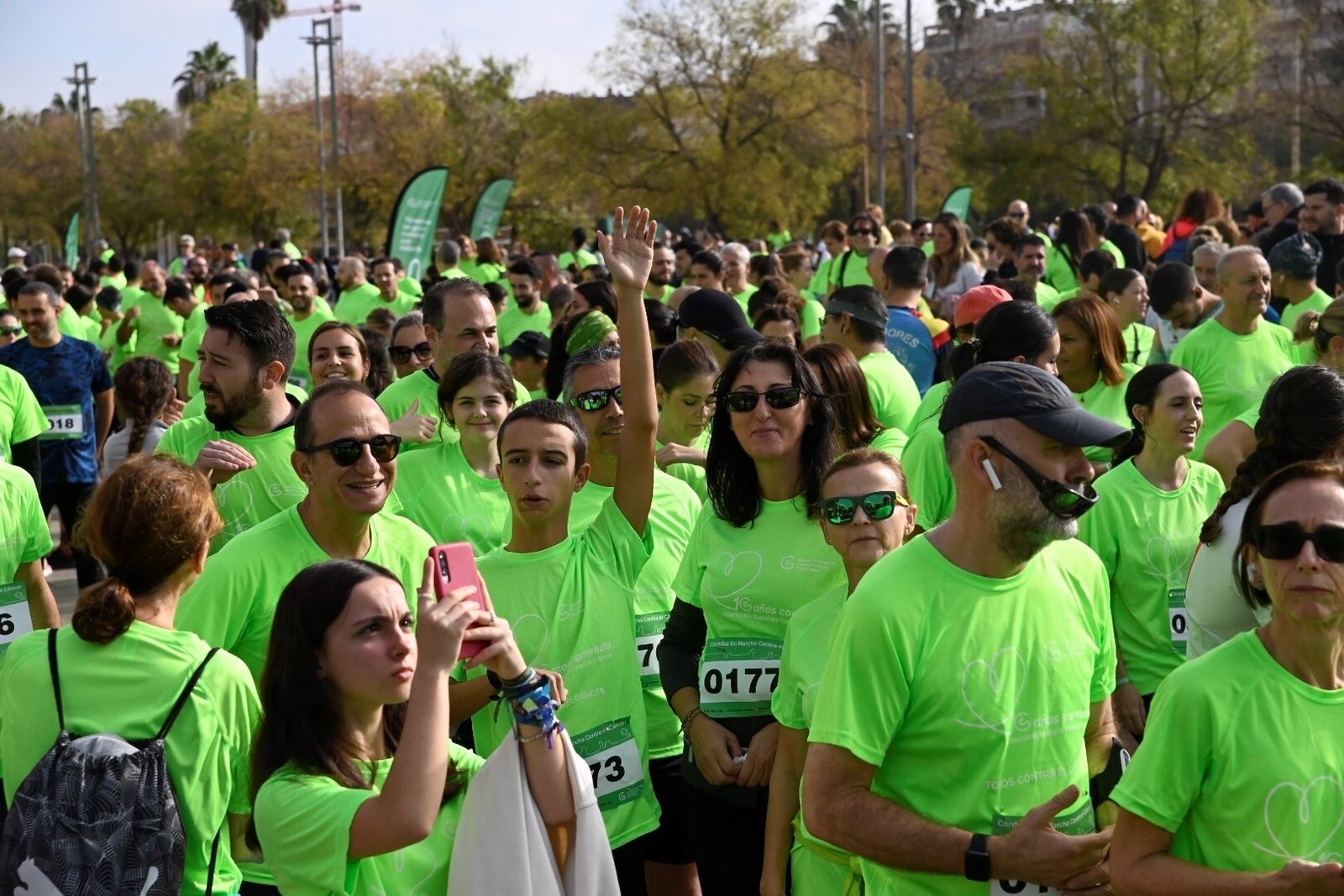Las mejores imágenes de la Carrera por la Vida de la Asociación Española contra el Cáncer en Córdoba