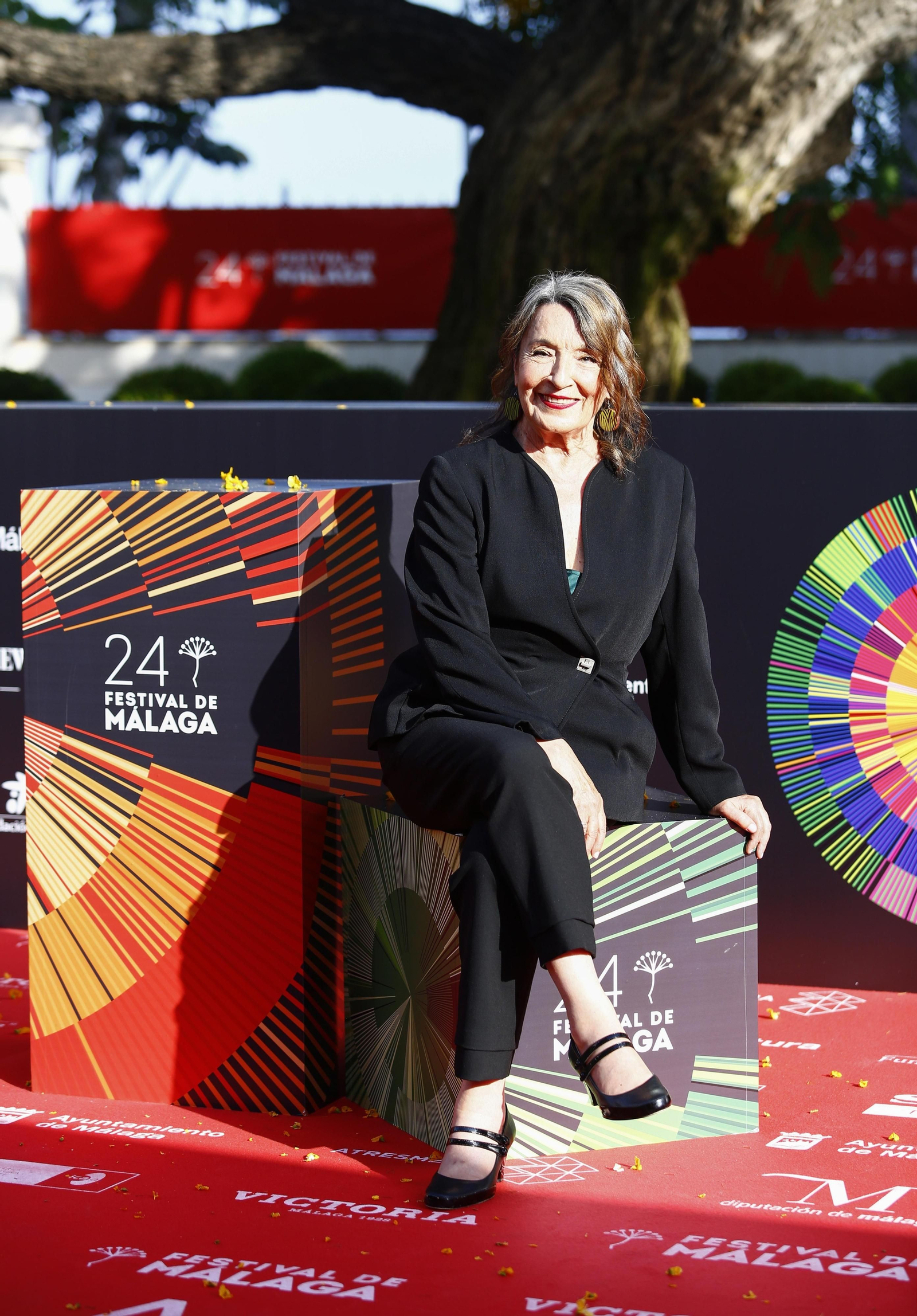 Las fotos del desfile de famosos para inaugurar el festival con nostalgia de la alfombra roja