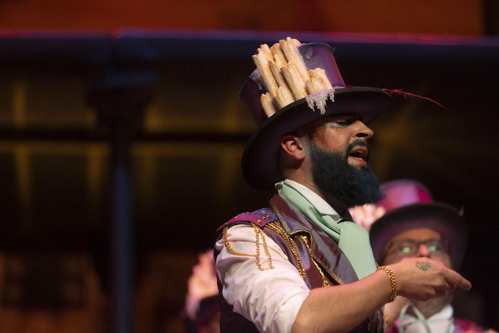 Imágenes de la actuación de la comparsa ‘El pregón’ de Huelva en el Carnaval Colombino