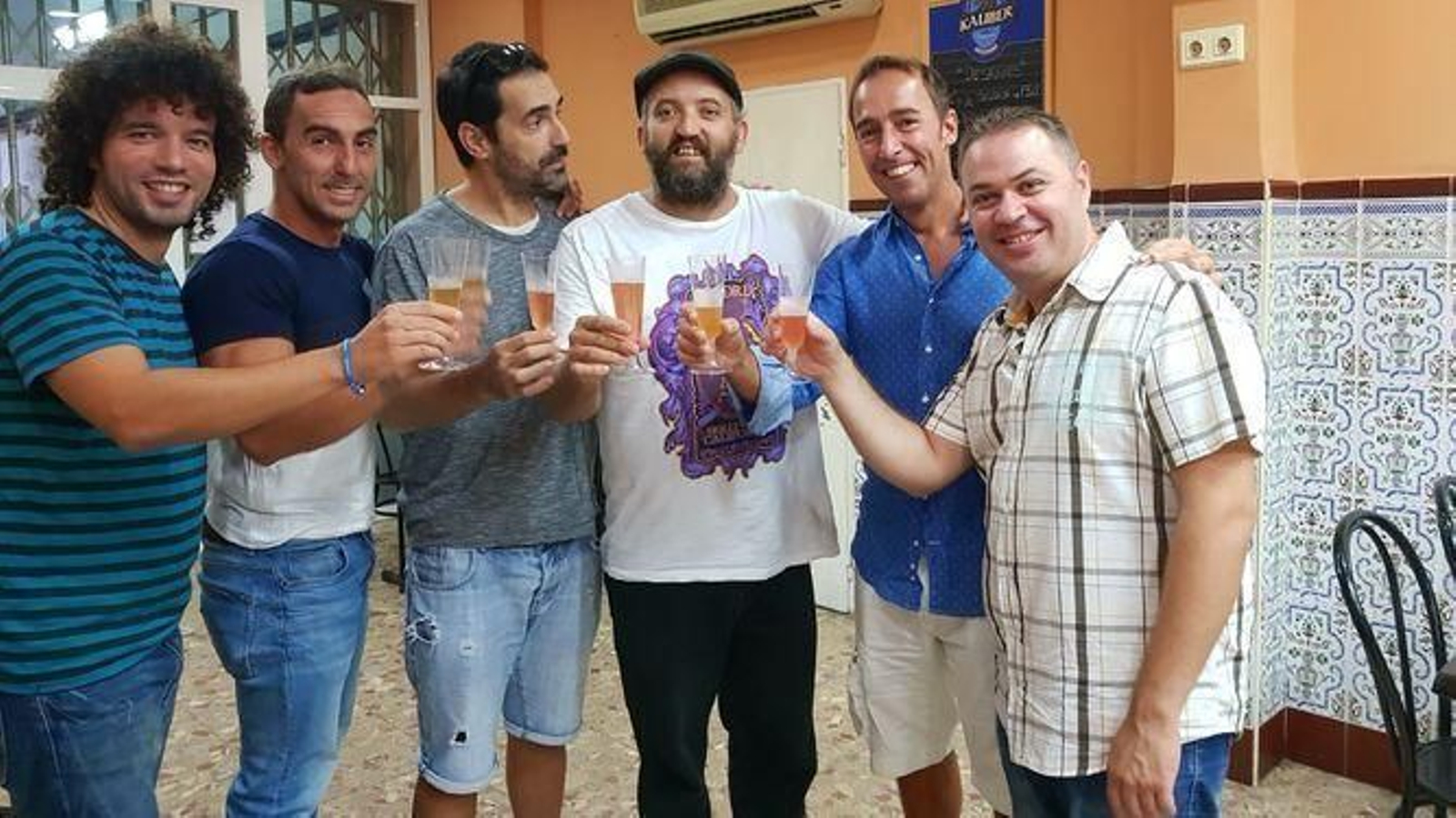 Los autores e integrantes del cuarteto 'Lo mismo nos vemos en Elcano, que en clases de piano'.