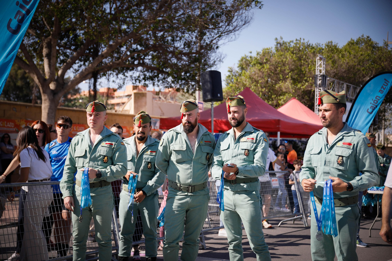 Imágenes de la llegada de la Media maratón Ciudad de Almería