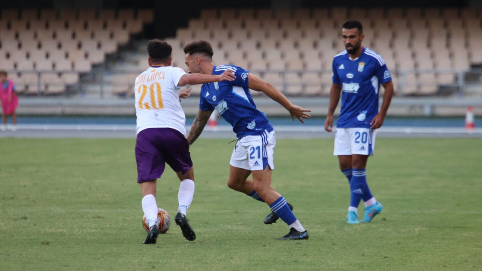 Imágenes del VII Trofeo Rafa Verdú entre el Xerez CD y el Real Jaén en Chapín