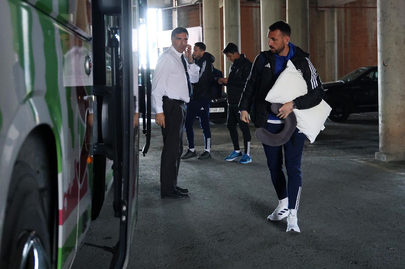 Imágenes de la salida del Recreativo de Huelva a Murcia