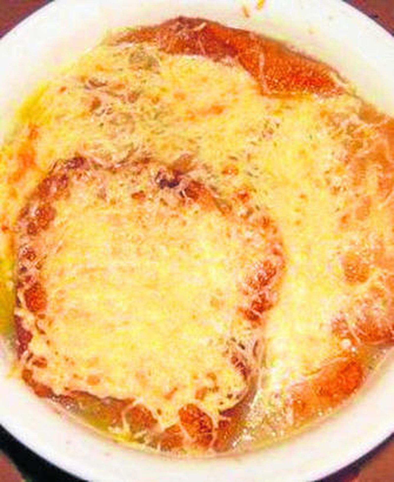 Sopa de puerros gratinada