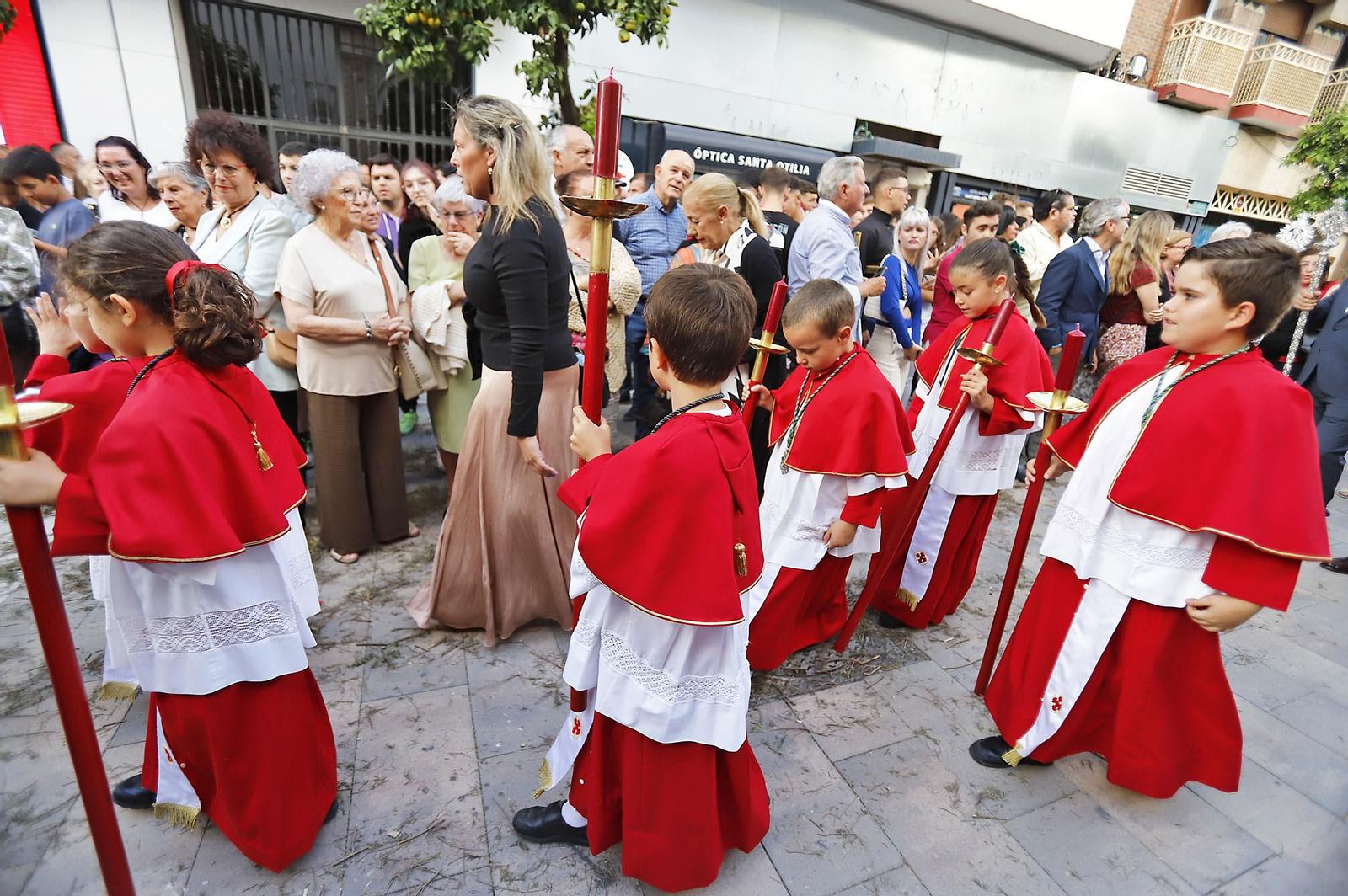 Imágenes de la procesión del Corpus Christi en Huelva