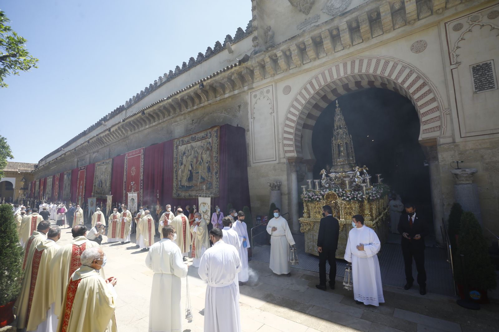 La procesión del Corpu Christi de Córdoba, en imágenes