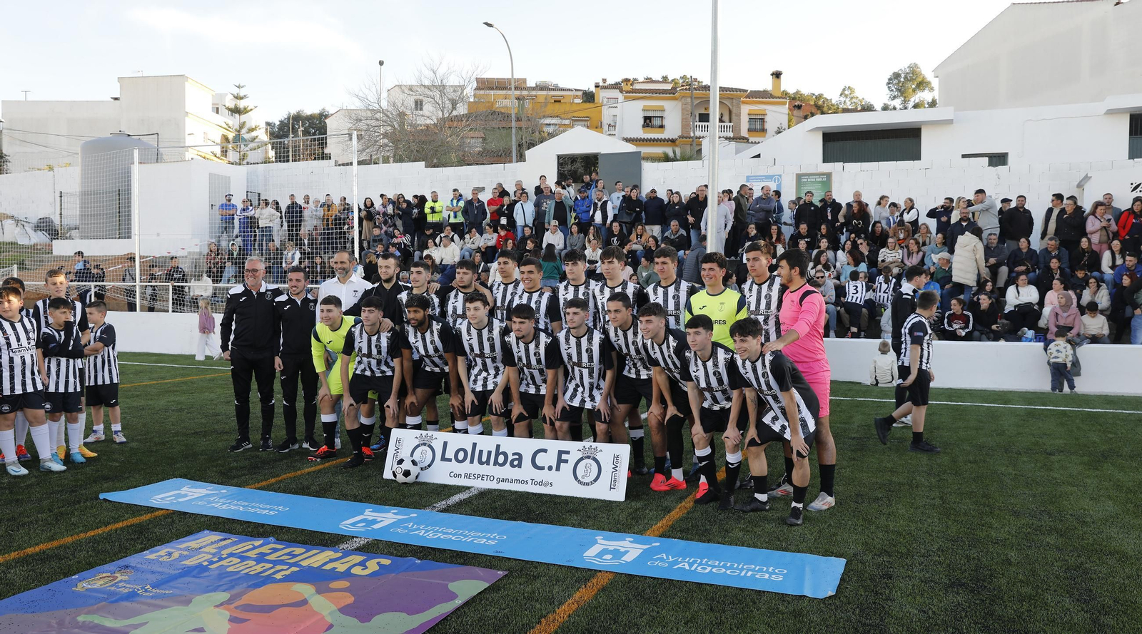 Las fotos de la inauguración del césped artificial del campo Teodosio Tomás del Loluba de Algeciras Las fotos de la inauguración del césped artificial del campo Teodosio Tomás del Loluba de Algeciras
