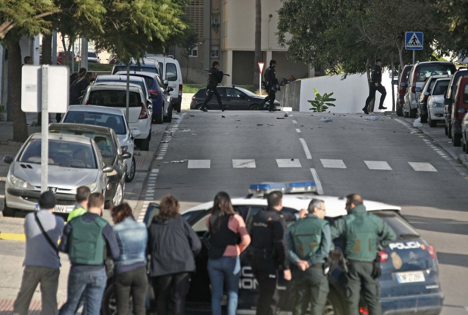 Operación antidroga en la barriada de El Saladillo de Algeciras