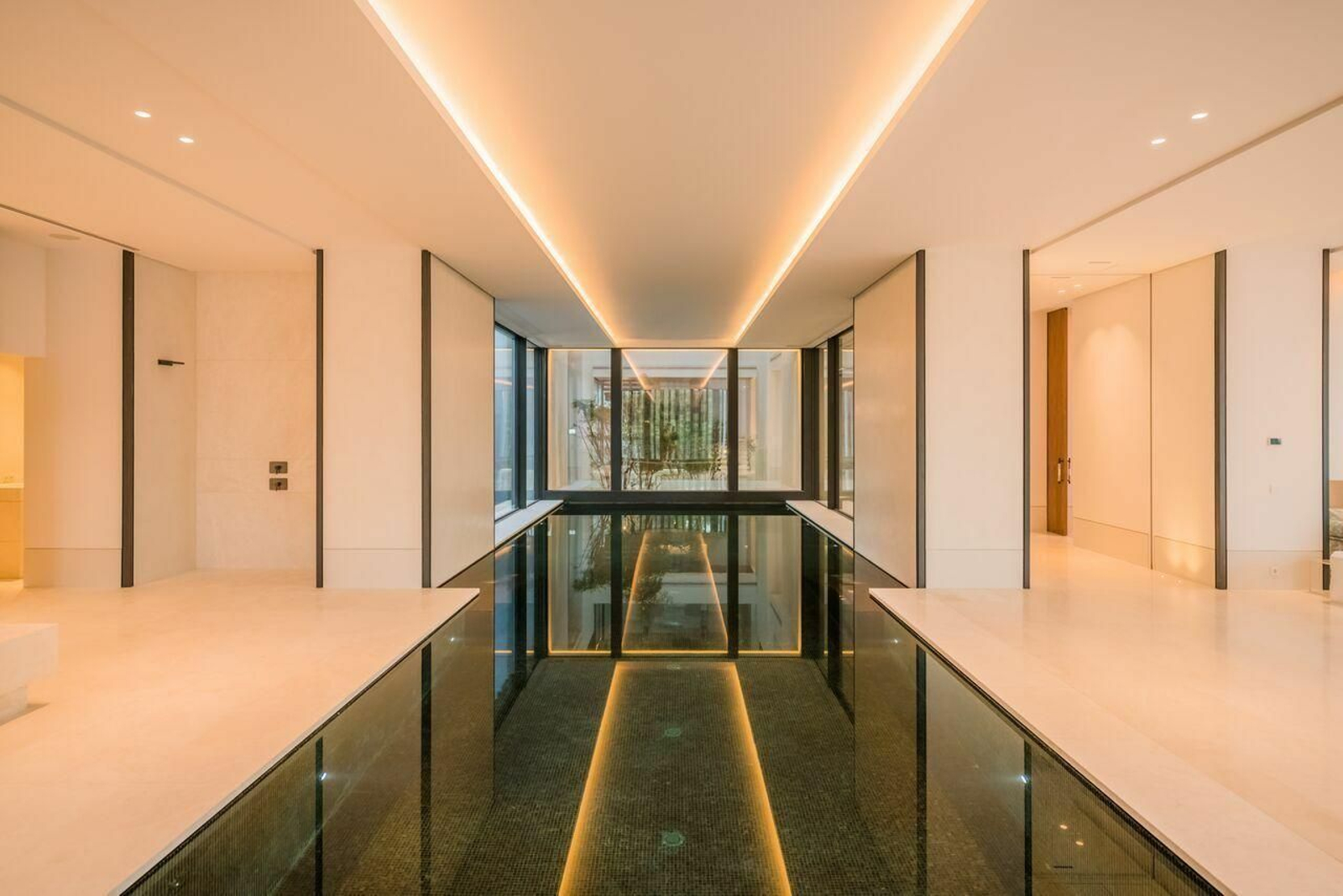 Las fotografías de la mansión de Marbella que cuesta 32 millones de euros