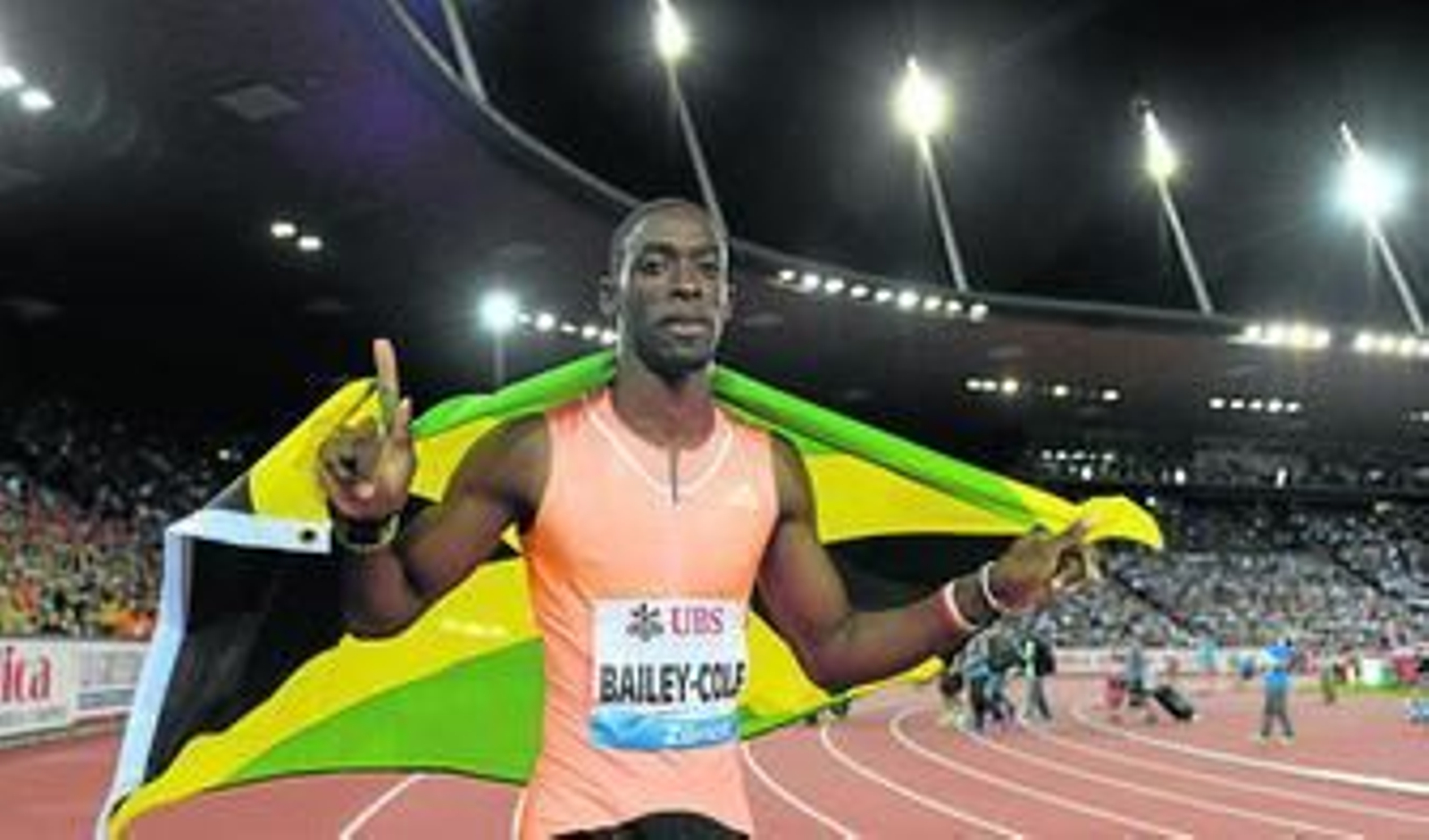 El campeón olímpico jamaicano Kemar Bailey-Cole, anunció el pasado día 25 que ya ha padecido el virus y no renuncia a participar en los juegos.