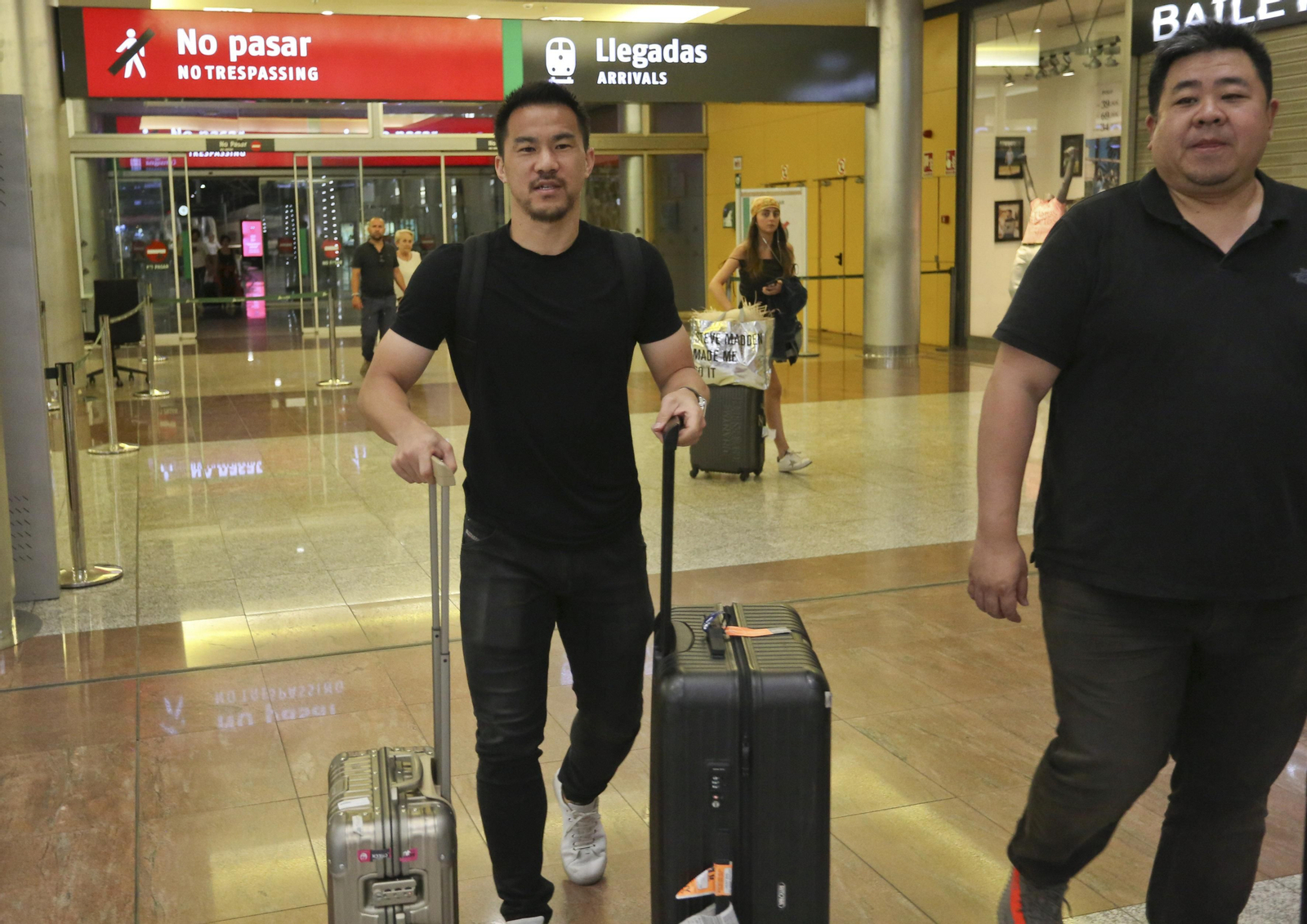 Shinji Okazaki, su fugaz paso por Málaga, en fotos