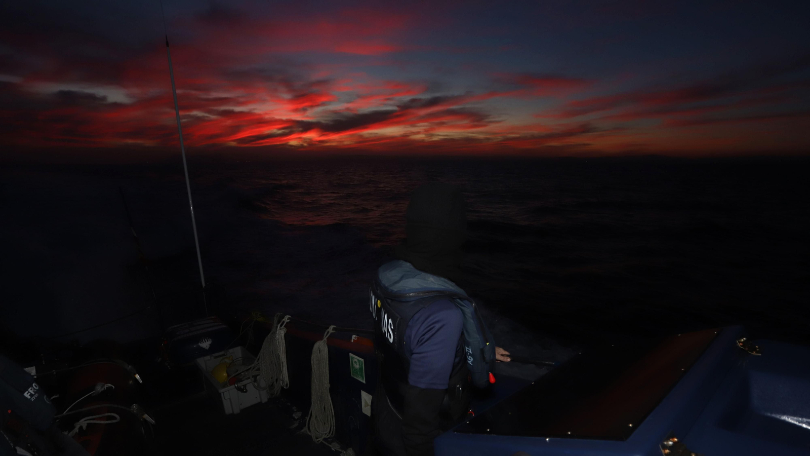 Patrulla en el Águila 2 de Vigilancia Aduanera