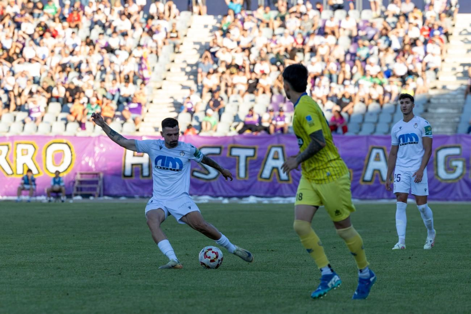 Las mejores imágenes del Real Jaén - CD Huétor Tájar Las mejores imágenes del Real Jaén - CD Huétor Tájar