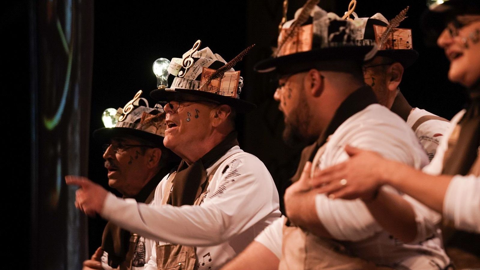 La comparsa 'El taller de coplas'.