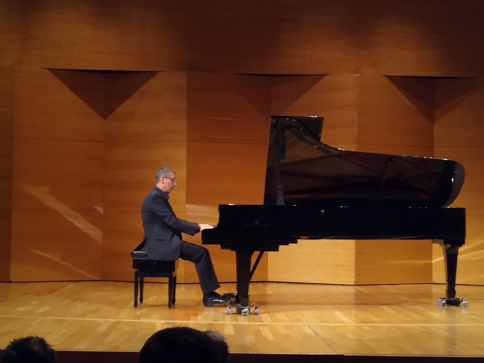 Ángel Sanzo en la Sala Tuirina.