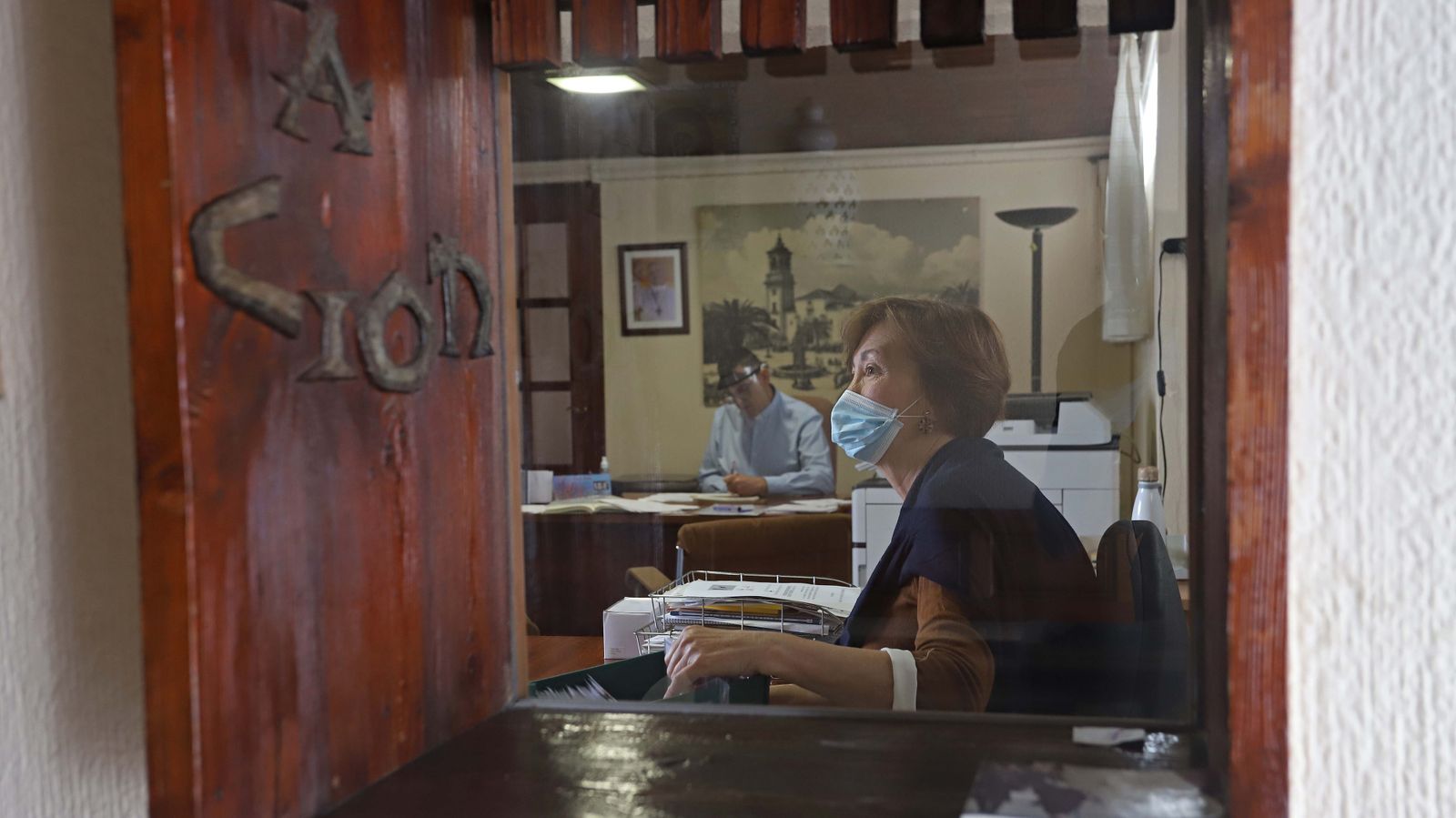 Reparto de alimentos de Cáritas en Algeciras