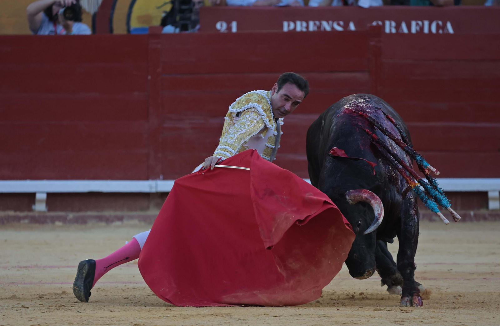 Enrique Ponce, segundo toro  (9).jpg
