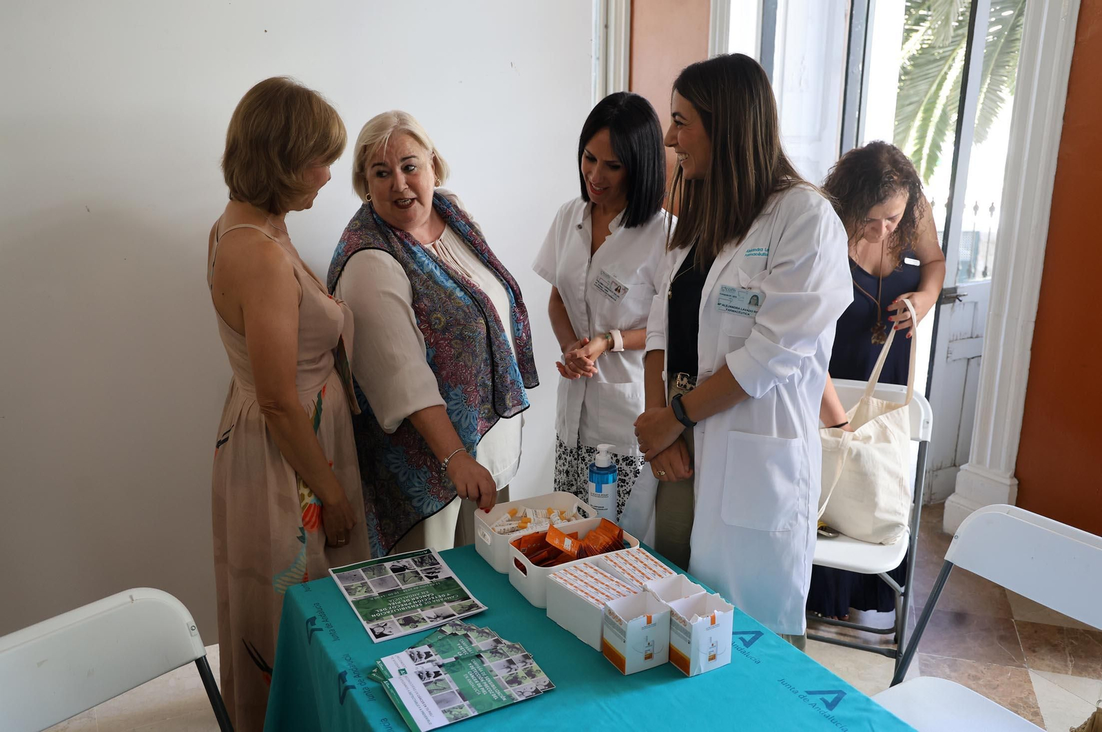 Imágenes de la 'Campaña de Sensibilización y Detección Precoz del Cáncer de Piel'