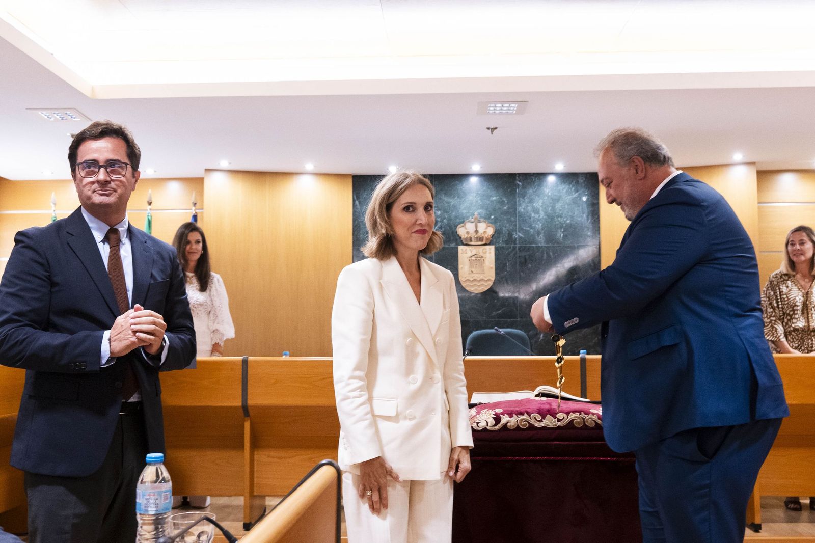 Julia Ibáñez toma posesión como nueva alcaldesa de El Ejido, en imágenes