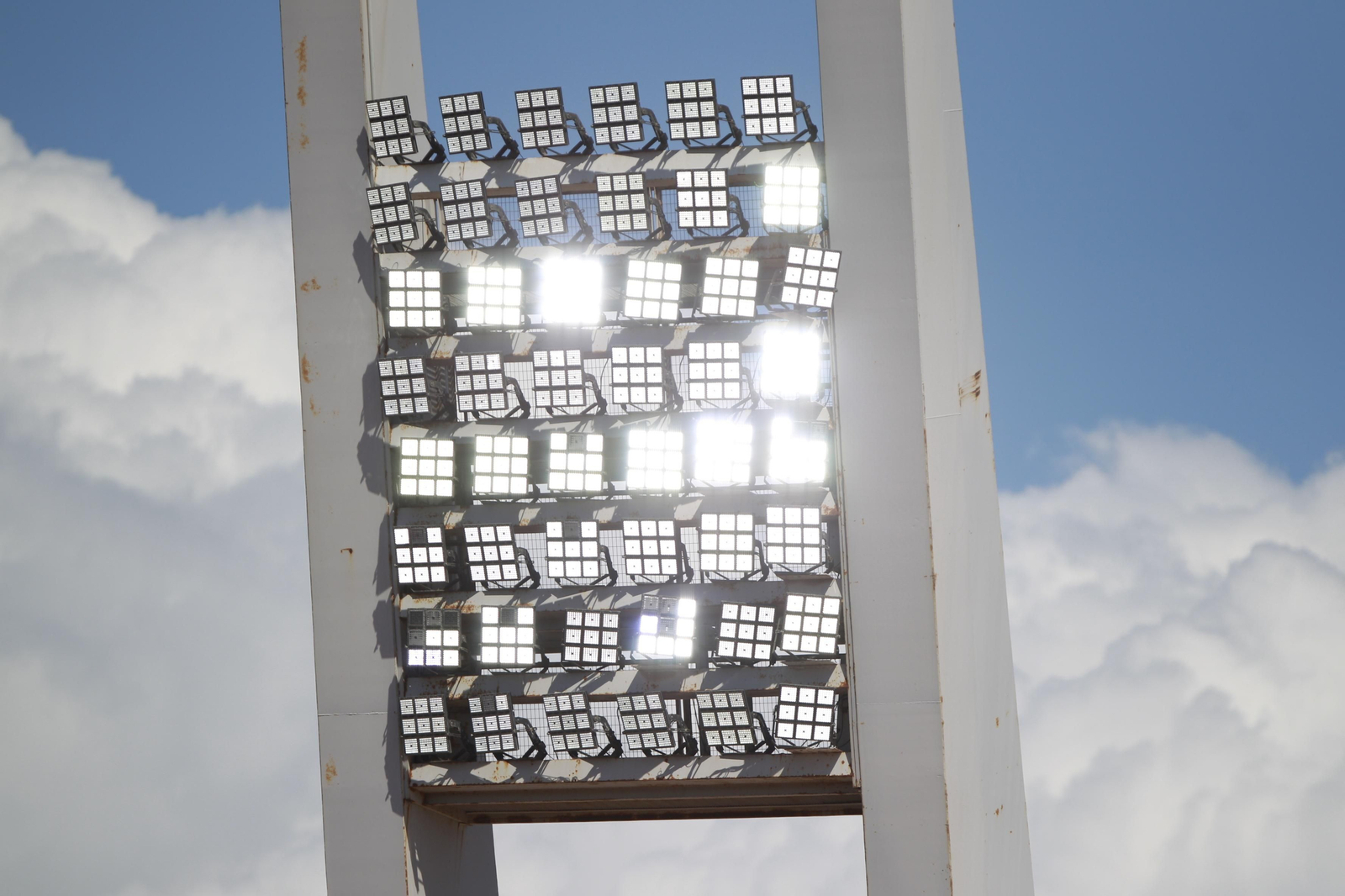 Imágenes del partido de la Liga Santander U.D. Almería-Cádiz C.F.