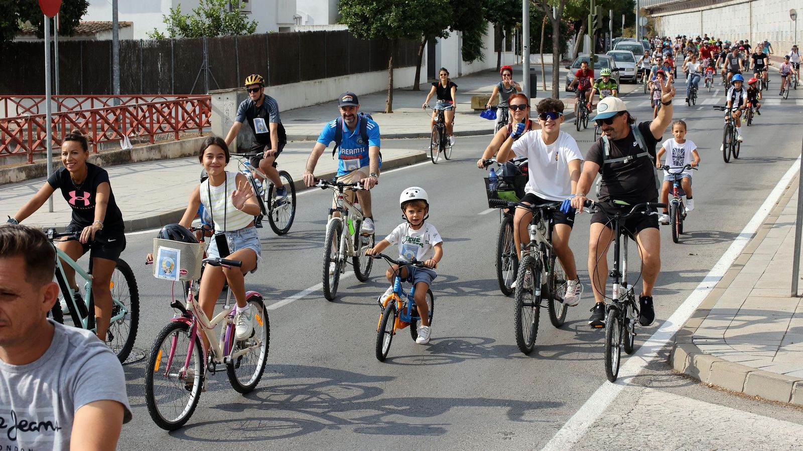 Búscate en el Día de la Bici Amistad por Jerez