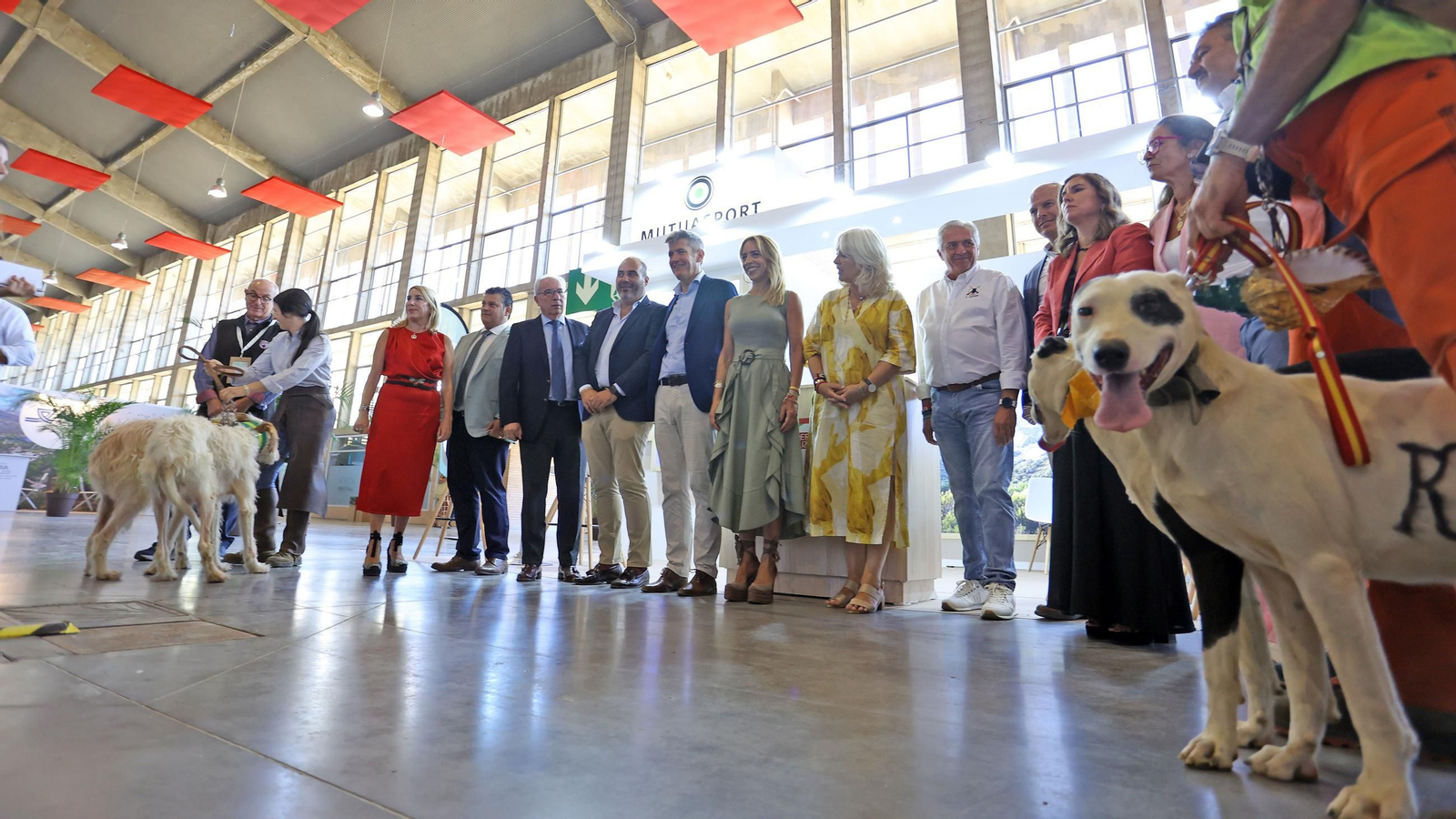 Imágenes de la inauguración de Ecocaza en Jerez
