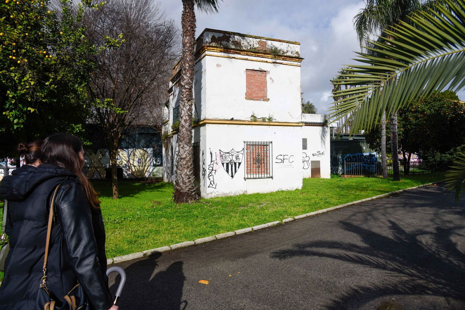 Fotografías del entorno del Teatro Lope de Vega