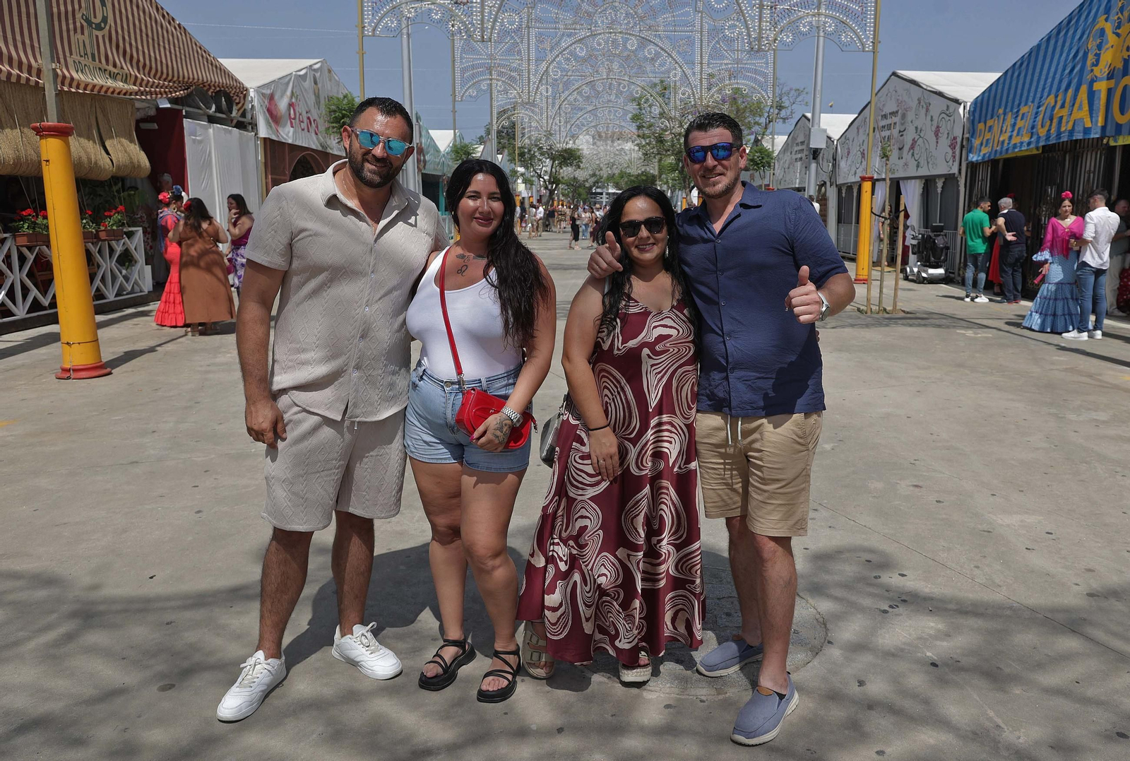 Búscate en las fotos del Domingo por Sevillanas de la Feria Real de Algeciras 2025