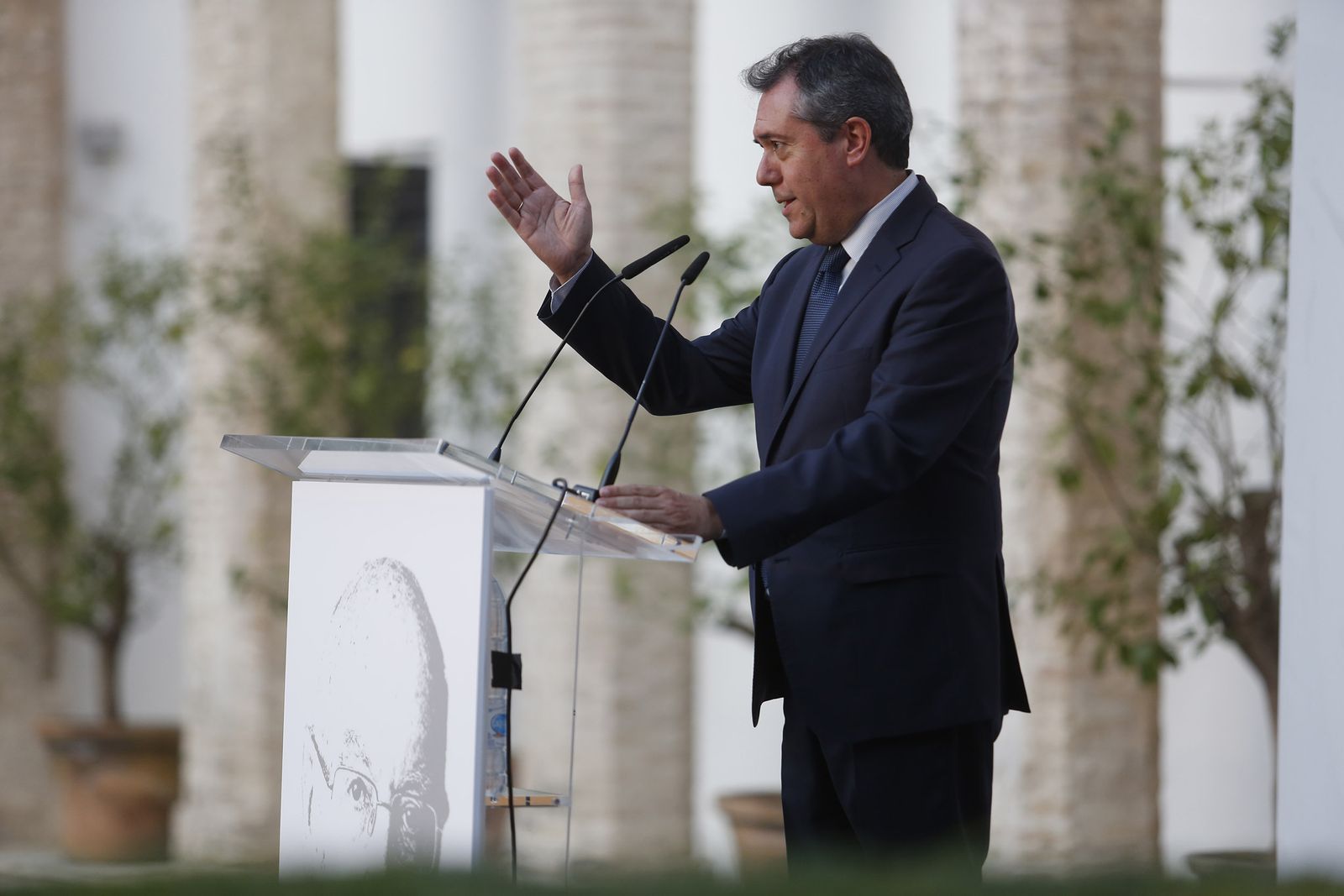 Las imágenes de la entrega del VIII Premio Manuel Clavero