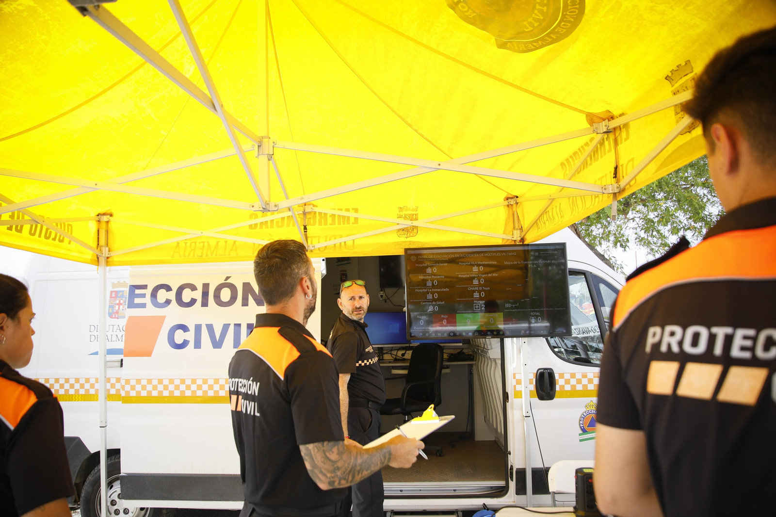 Las mejores imágenes del simulacro emergencias 061