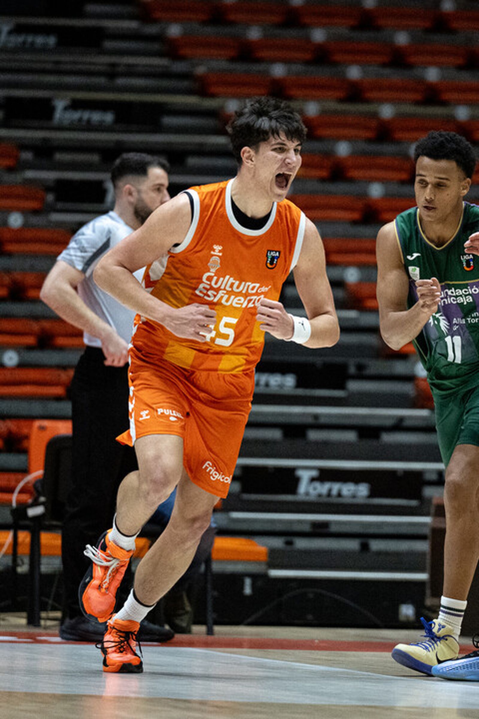 Liga U22: El Unicaja se quedó a un paso en Valencia (78-75)
