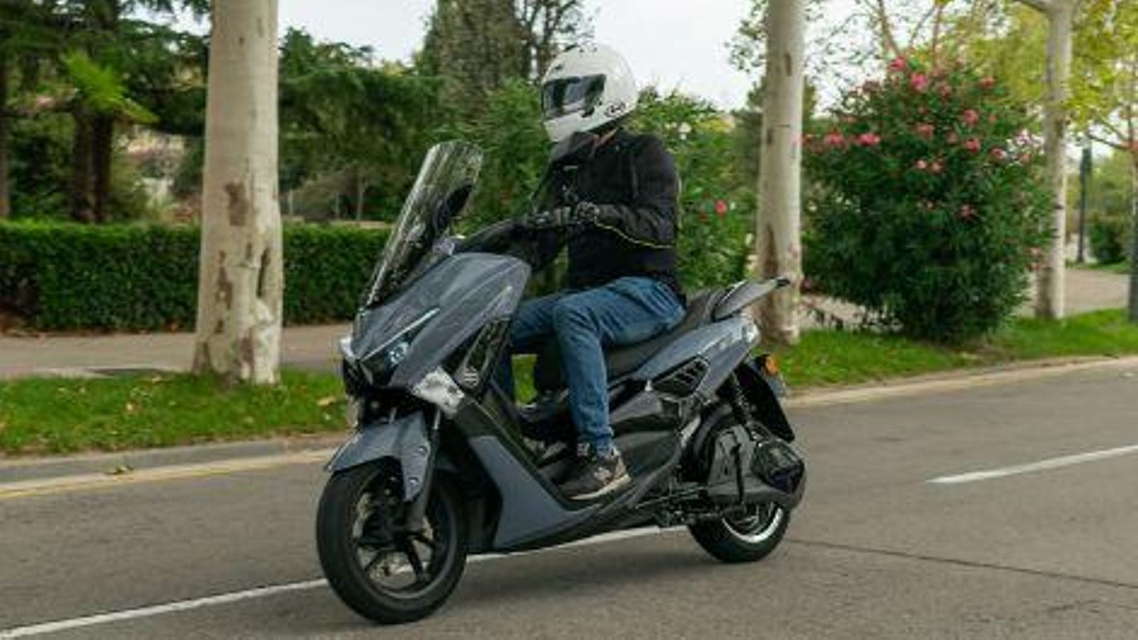 Los scooters son el tipo de moto más vendida de segunda mano, con 158.407 transacciones. Los scooters son el tipo de moto más vendida de segunda mano, con 158.407 transacciones.
